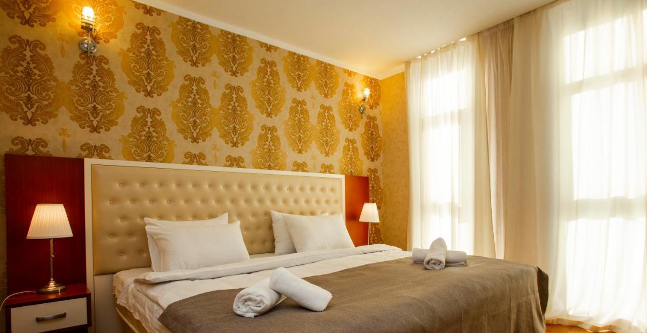 Holiday Lux Tower Batumi Eksteriør billede